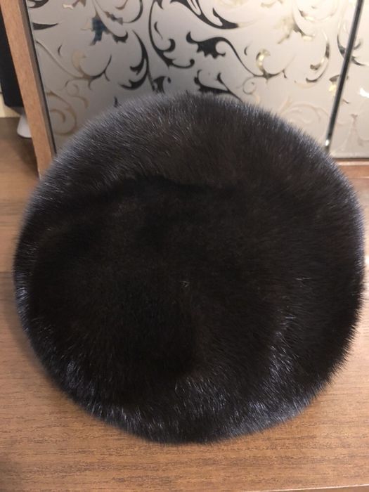 Продам норковый берет