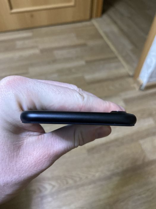 Продам iPhone 7, 32 gb