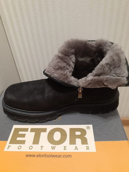 Продам сапоги зимние новые