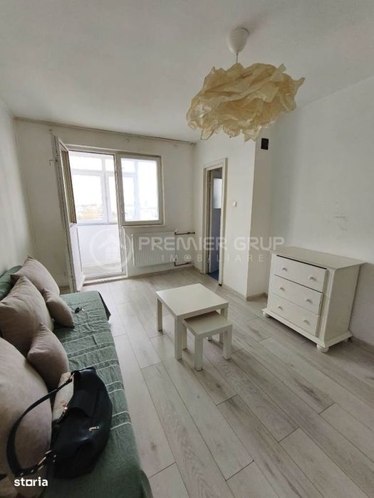 ETAJ INTERMEDIAR! Garsoniera 24mp, Podu Ros, in bloc de apartamente