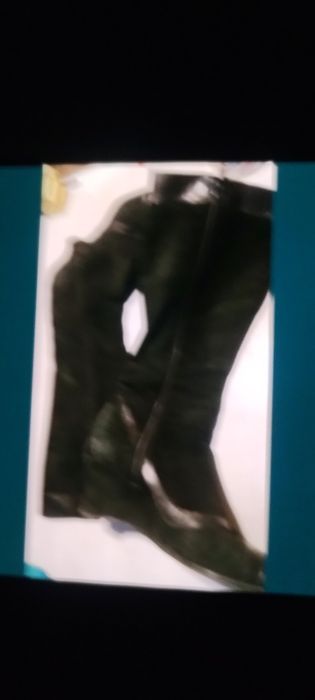 Numărul 39 ,puțin purtate