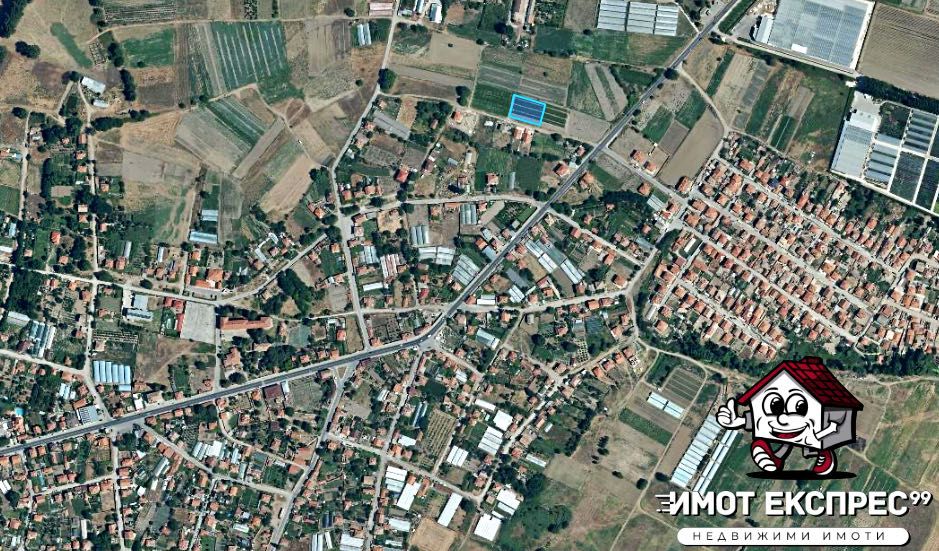 Парцел 1509кв.м УПИ за къща, със сонда за вода, на асфалт, с.Братаница