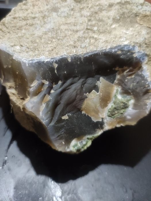 Продавам кристали