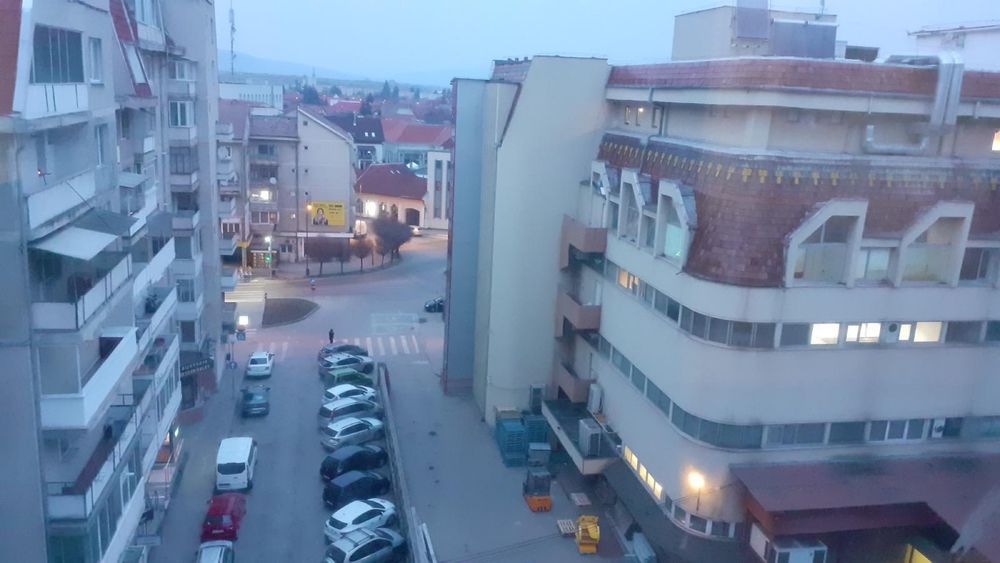 Inchiriez apartament  ultracentral