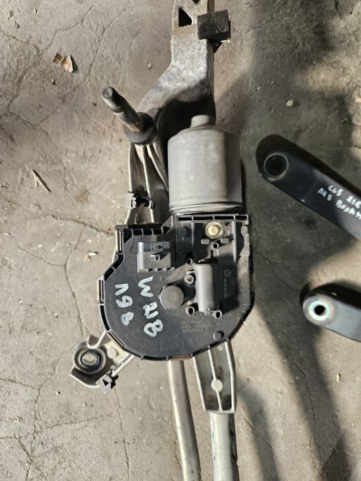 Машинка чистачки/рамена Mercedes Cls w218