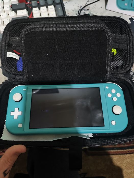 Продам Nintendo switch lite 256 gb в комплекте