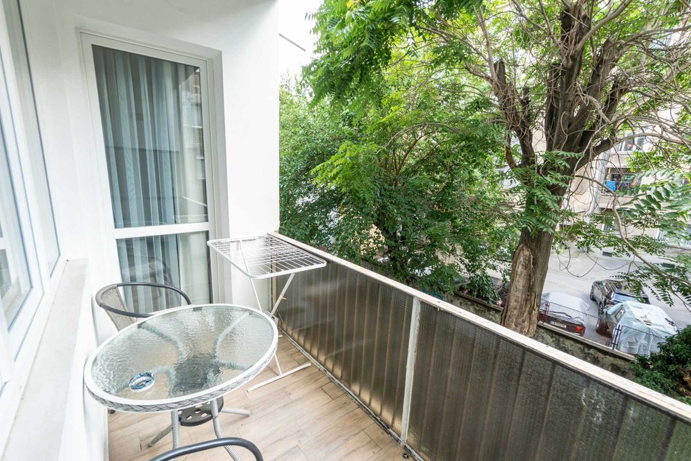 Нощувки - Finest 3BR Downtown София