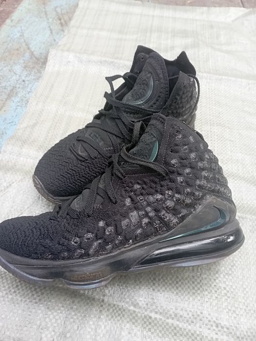Кроссовки Nike Air