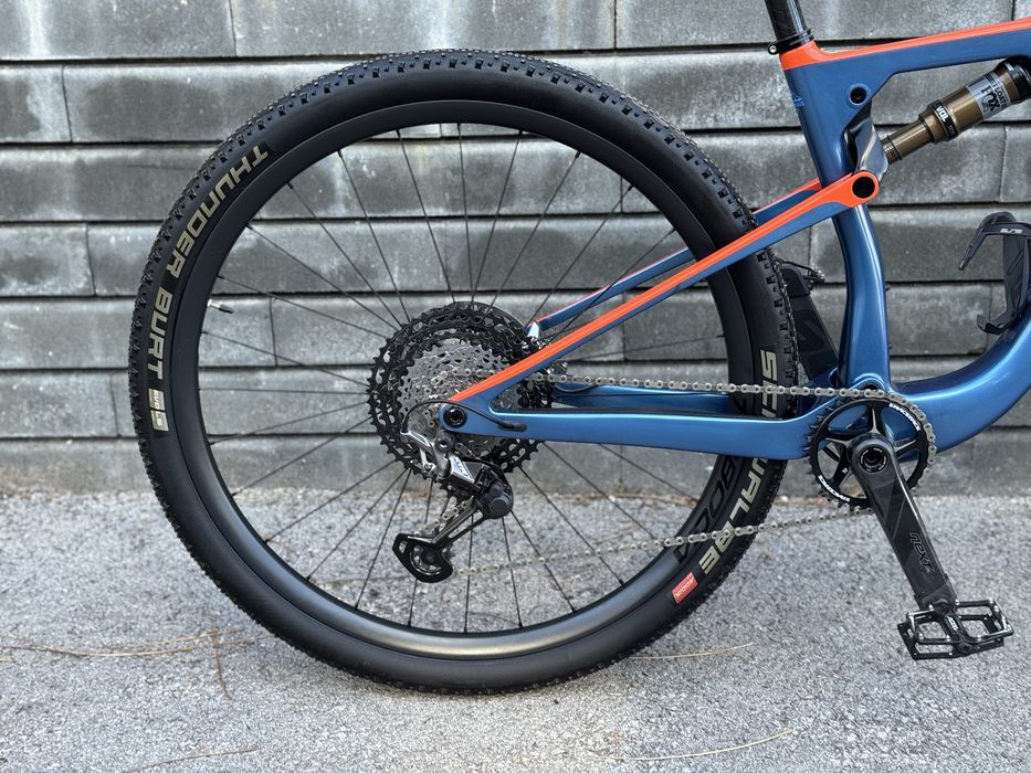 Планински карбонов велосипед KOBA SENTIERO (M размер)