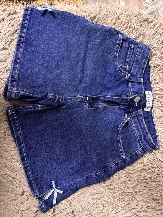 Продам Джинсовые шорты