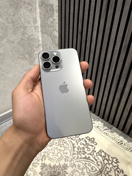 Iphone 15 pro max. Icloud