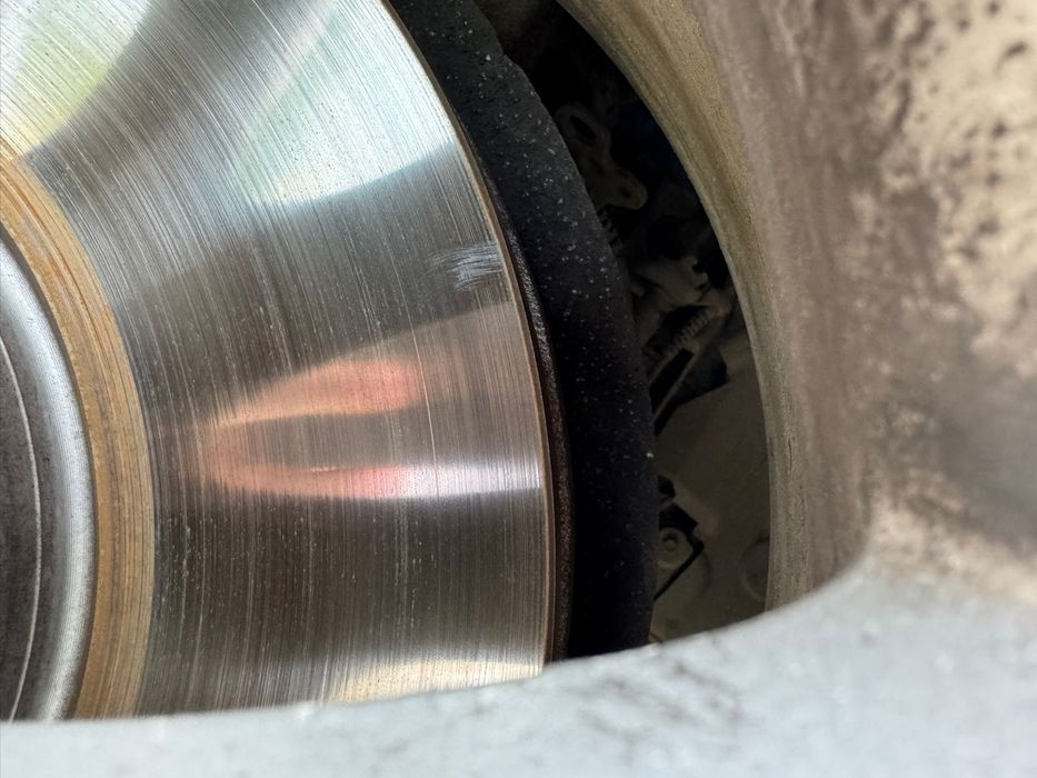 Discuri/ Placute frana ca noi BMW 740d F01 BiTurbo 2014 Euro6