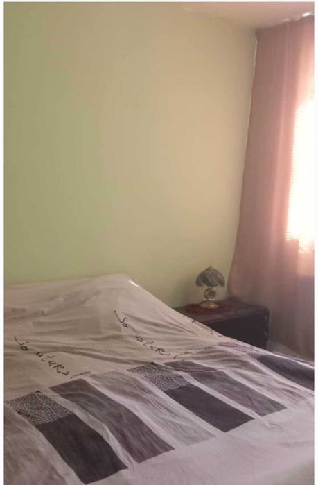 Vând apartament 4 camere 2 băi bucatarie