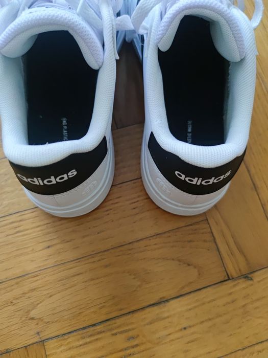 Адидас Маратонки Адидас Оригинален