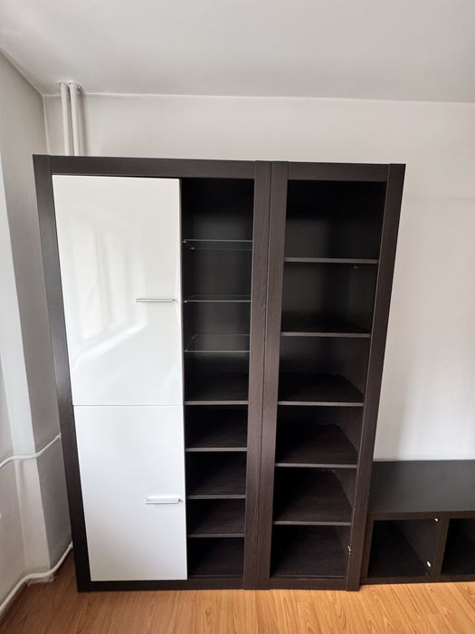 Mobila sufragerie plus sifonier. Biblioteca cu corpuri suspendate.