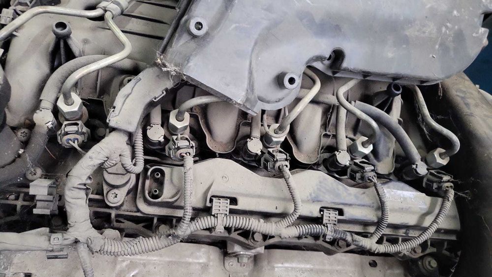 Injectoare  Volvo XC60 2.0 diesel -  cod: 31303238 - pret per bucata