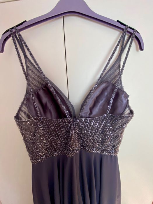 Официална рокля с циркони