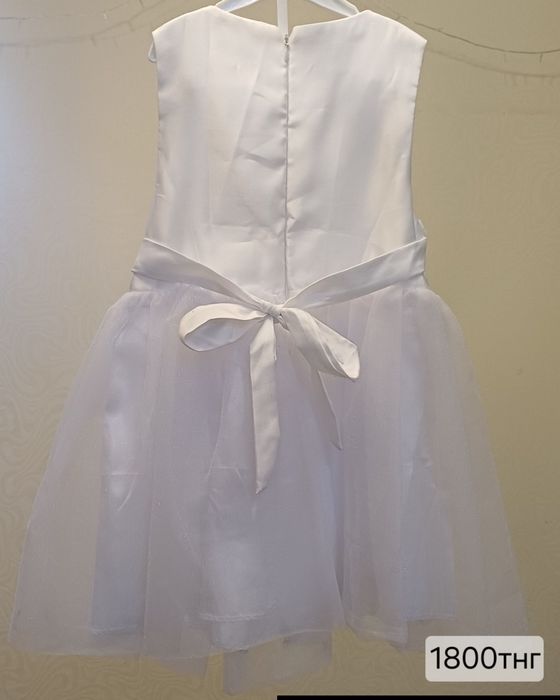 Продам детский вещи