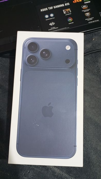 Vând iPhone 17 Pro Max 256GB sigilat