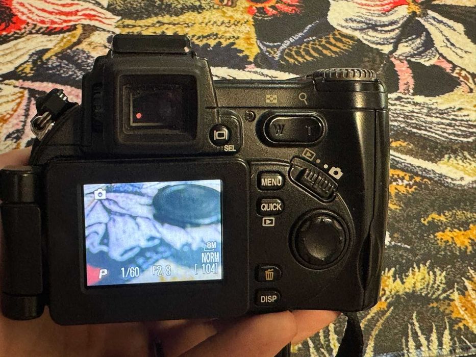 KIT Aparat foto Nikon CoolPix 8700