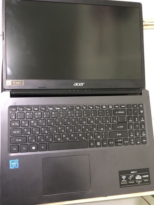 Noutbuk aspire 3