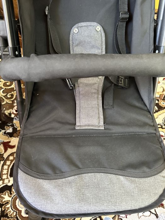 Коляска прогулочная