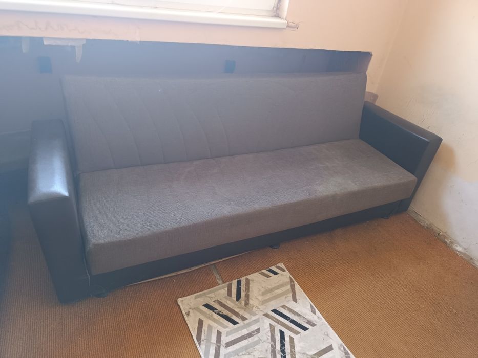 Стари мебели (подарявам)