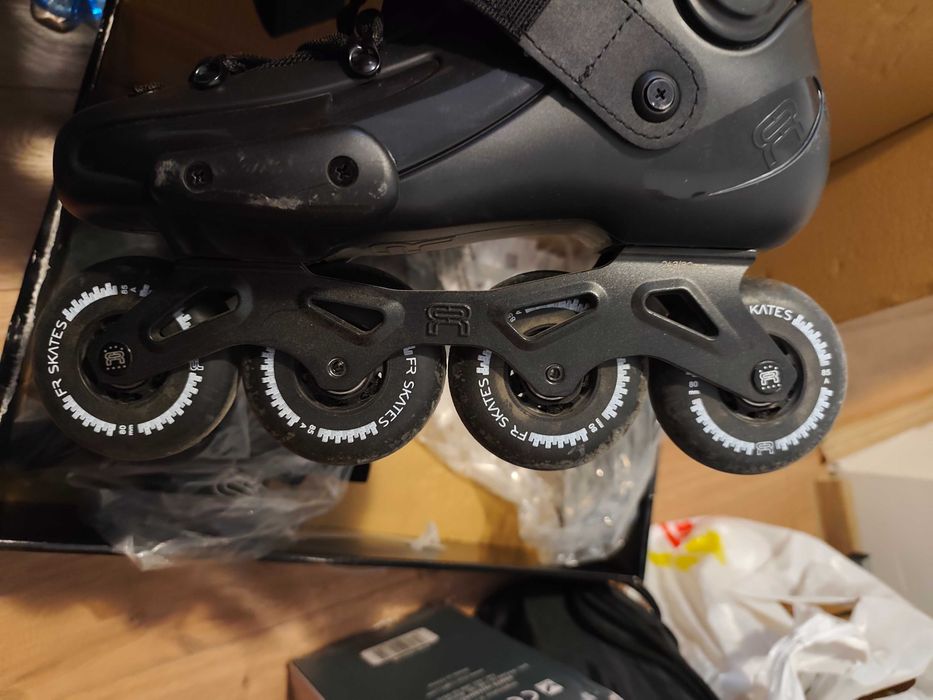 FR FRX 80 2025 freeride кънки ролери номер 42