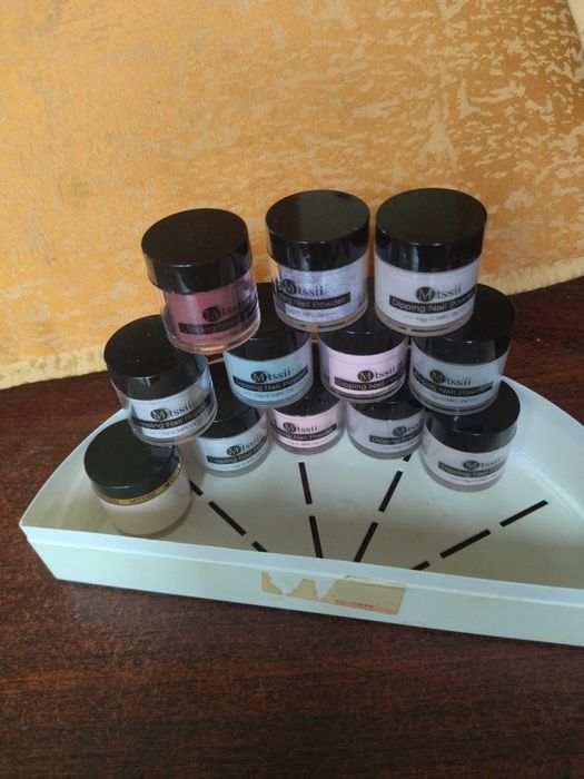 12 броя пудра за нокти dipme