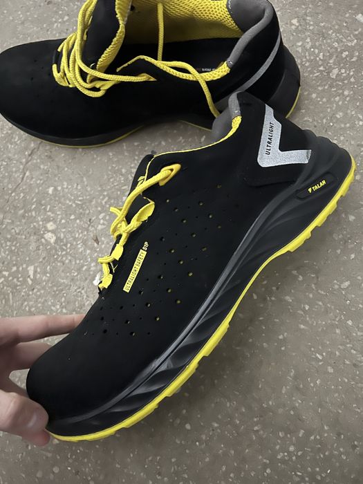 спецобувь с металлическом  носком