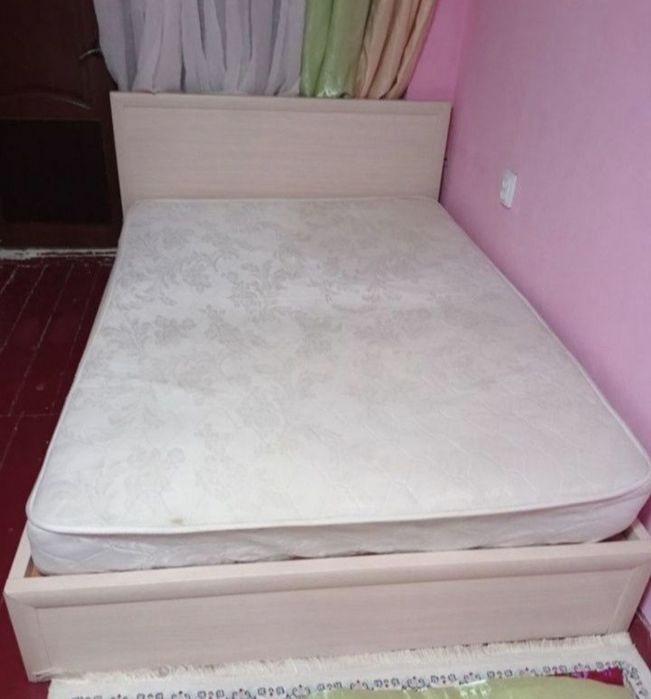 Продам двух спальное кравать