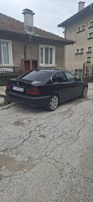 Продавам Bmw e46 330xi на части