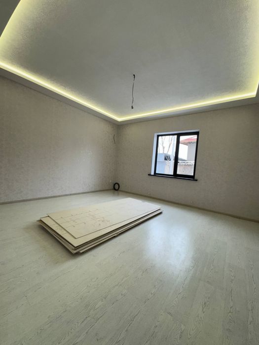 Сергели Хонабод Беруний махалла котедж метро якин 170 квадрат