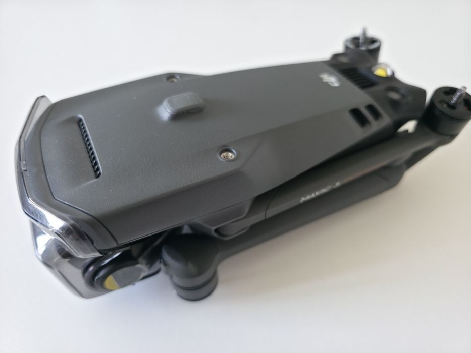 DJI Mavic 3T thermal  гаранция + Mavic 3TA advanced Като нов