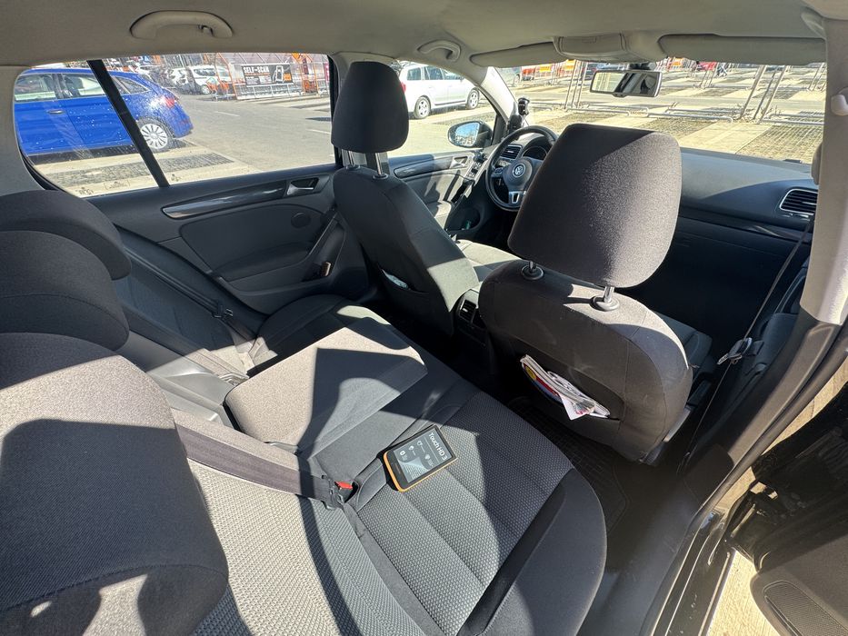 Volkswagen Golf 6 1.6TDI 105CP