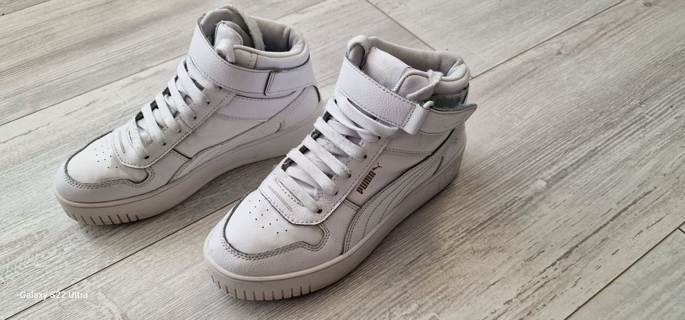 Маратонки Puma- бели