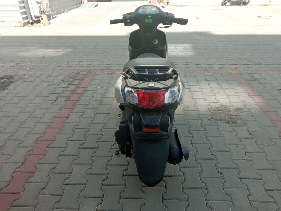 Scuter APEC 125 cmc