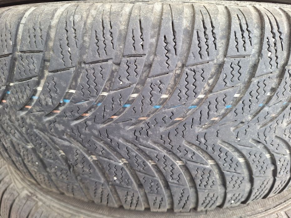 Anvelope de iarna 205/55/16