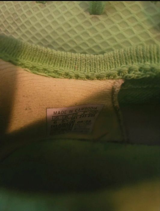 Crampoane adidas marimea 38