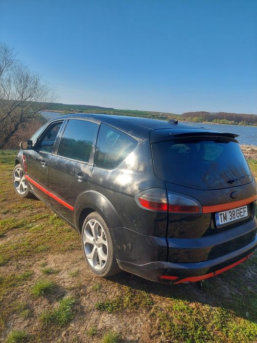 Vînd Ford  s max