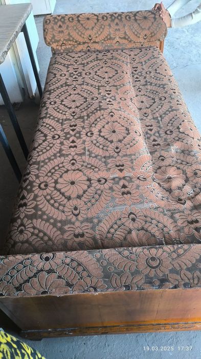 Диван две штуки б/у