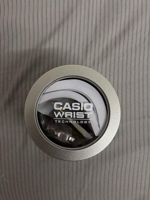 кварцевые часы Casio