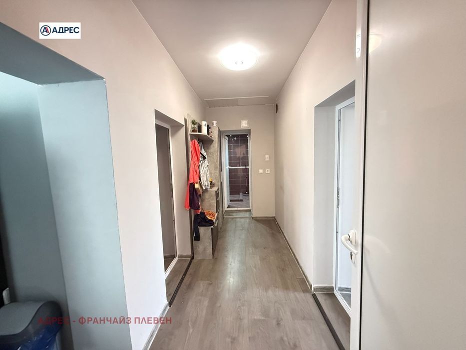 Продава се Къща в с. Хърлец, Област Враца - 73 кв.м за 1028 €/кв.м - Снимка #6