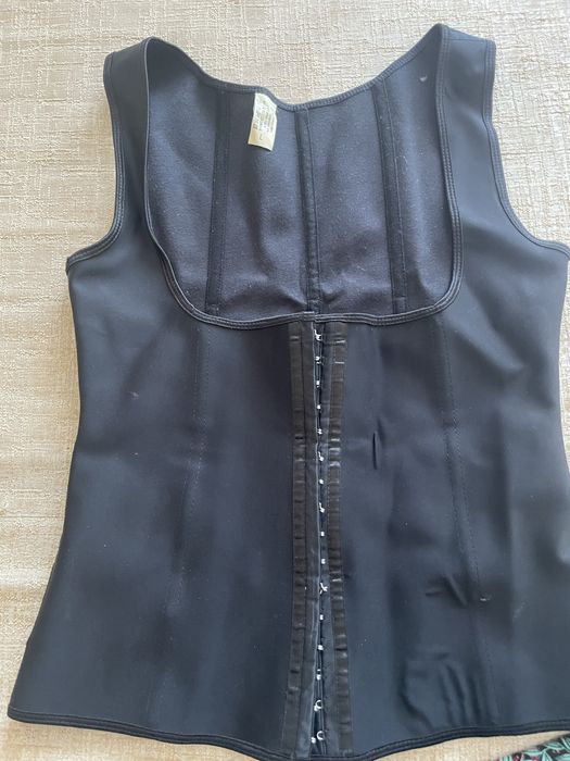 Продам корсет утягивающий