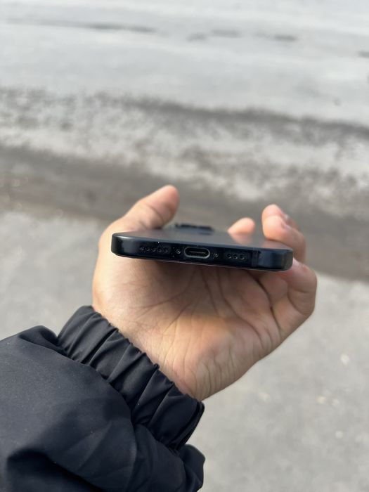 Айфон 15 сатылады