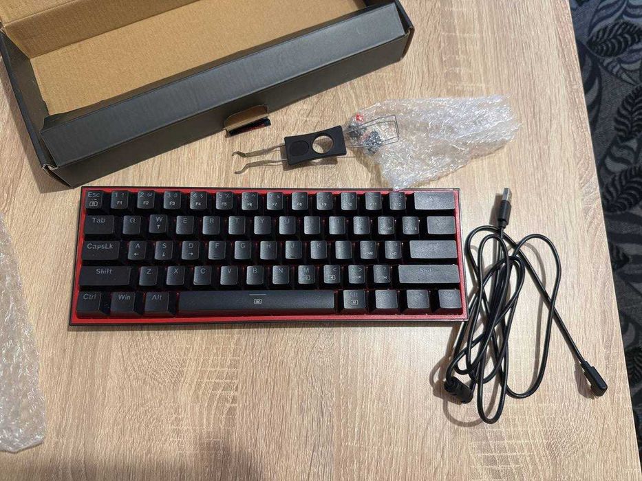 Продавам клавиатура