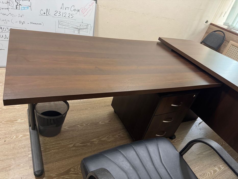 Мебель офисная комплект