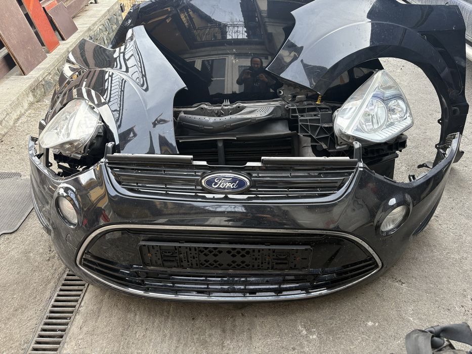 Fata complecta Ford S Max facelift