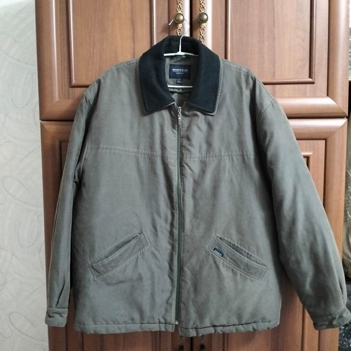 Разная мужская одежда