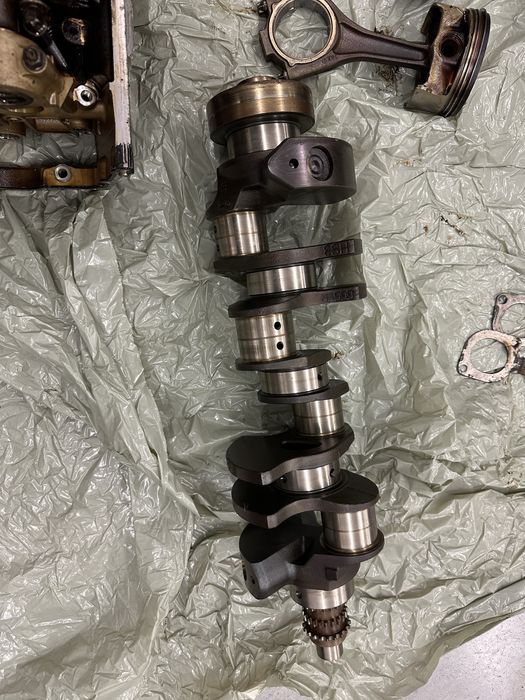 Двигател BMW e65 745i N62B44